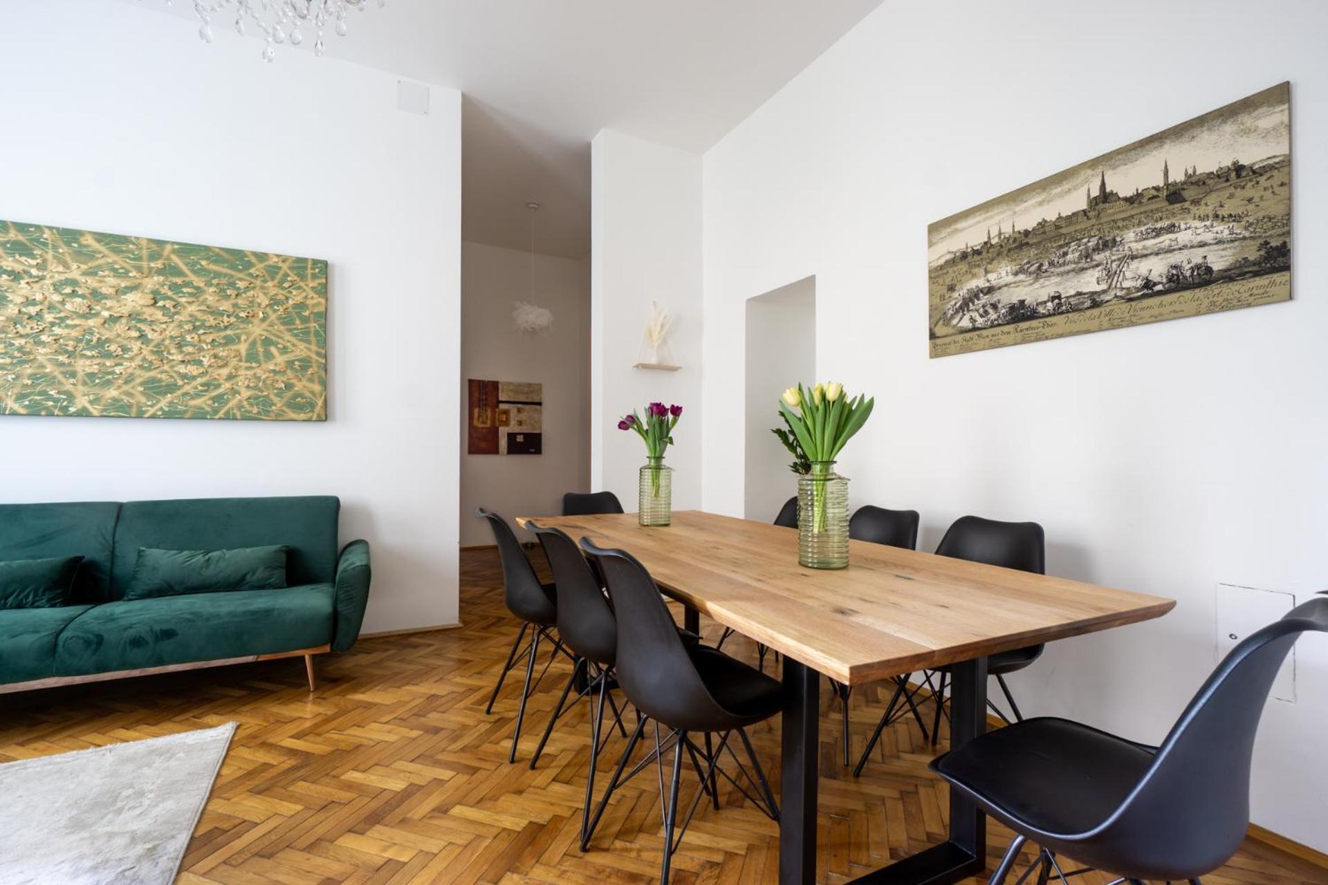 Central Apartment In Viennese Old Building Eksteriør billede