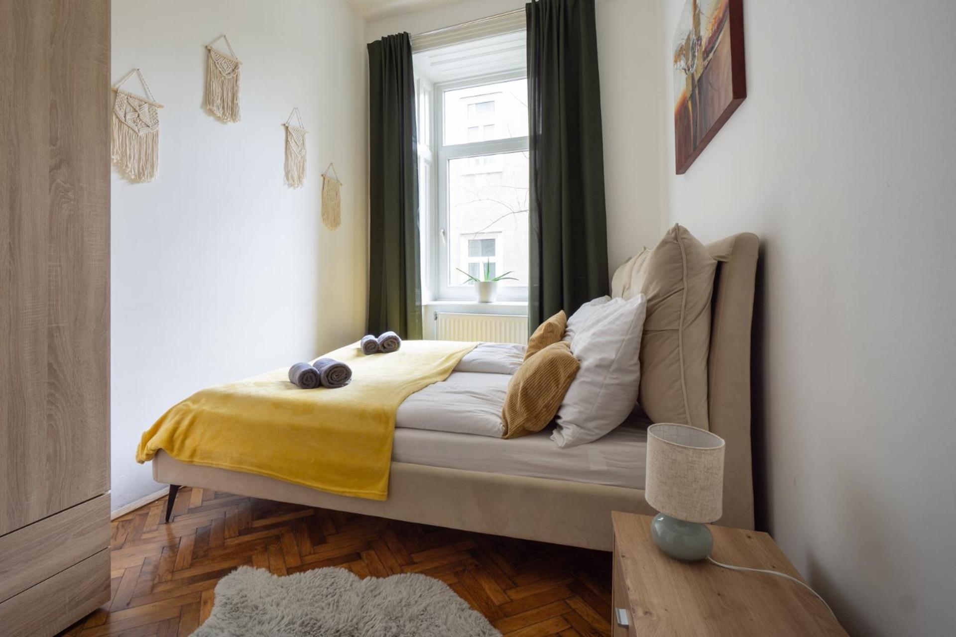 Central Apartment In Viennese Old Building Eksteriør billede