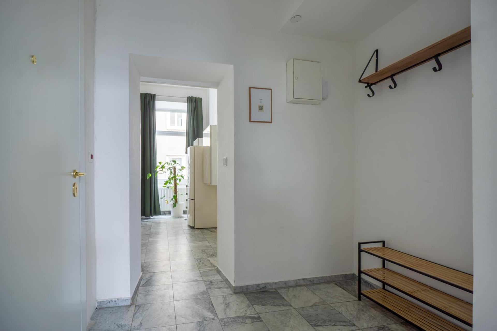 Central Apartment In Viennese Old Building Eksteriør billede